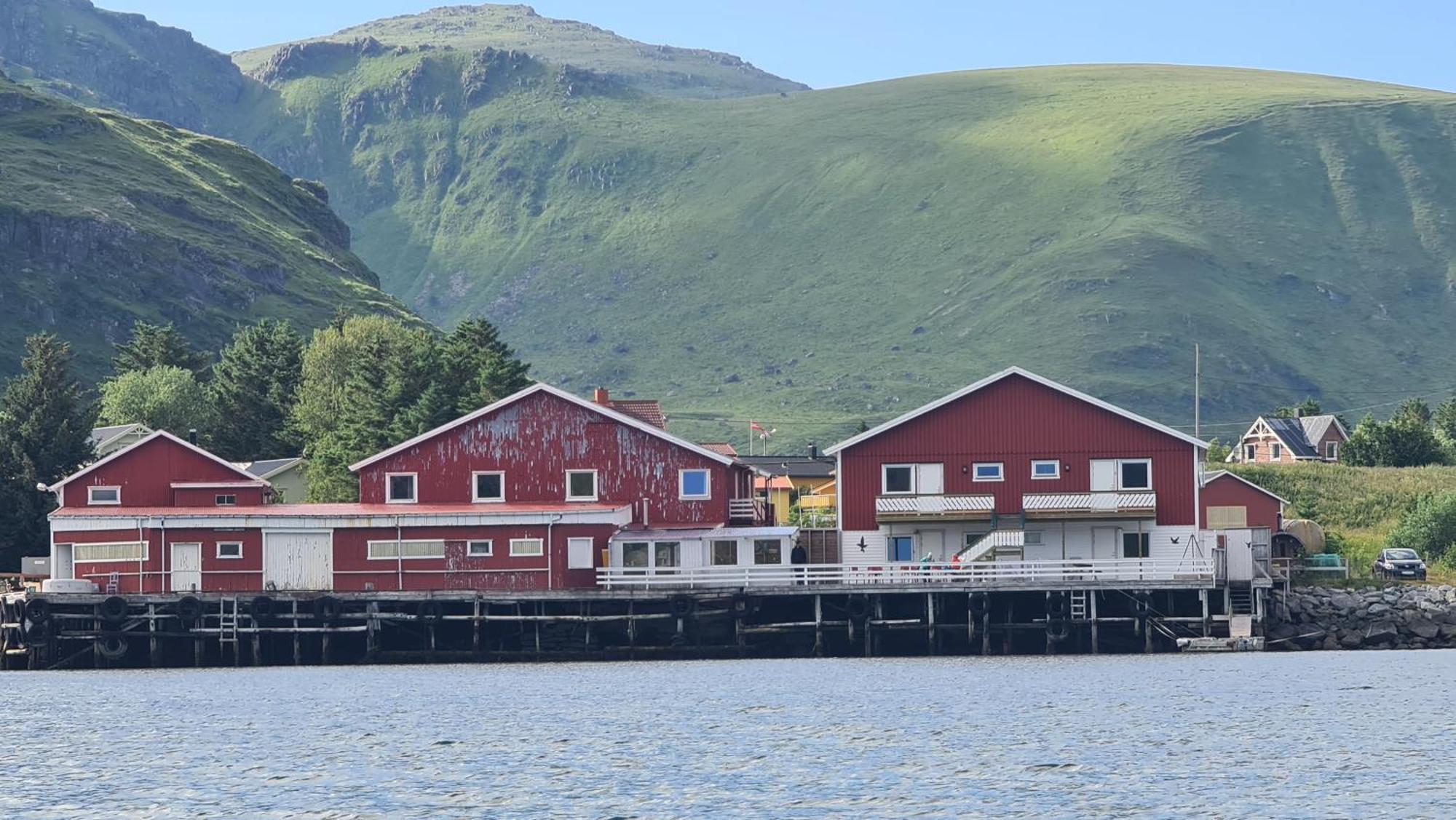 Hotel Lydersen Rorbuer Fredvang Exterior foto