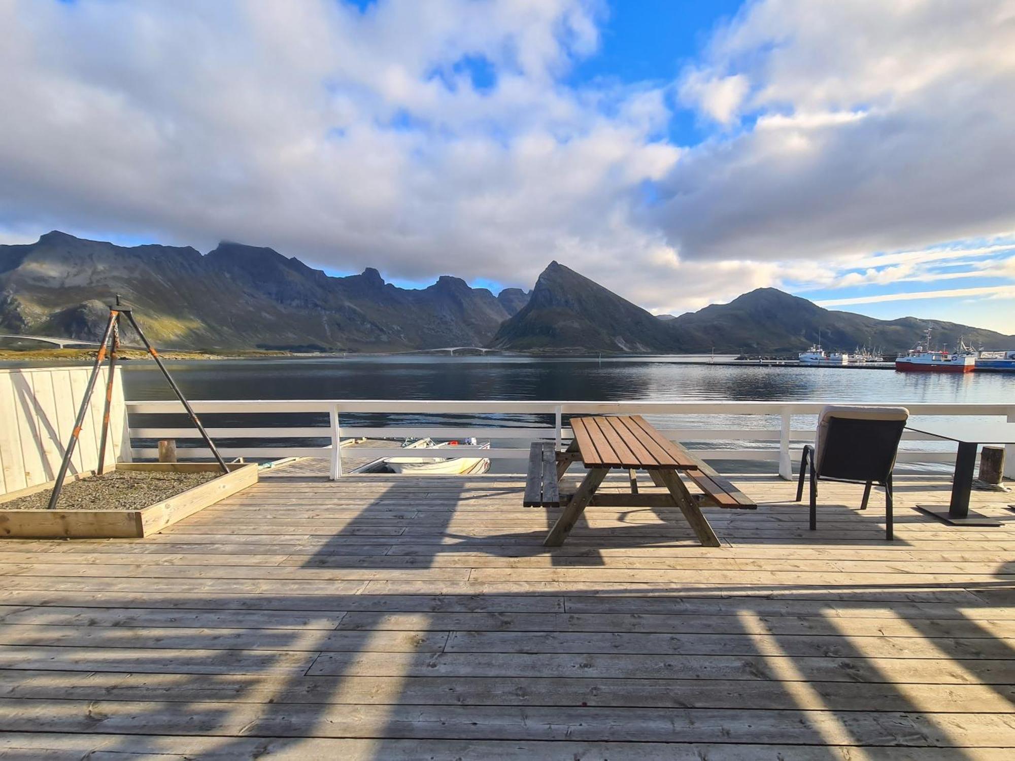 Hotel Lydersen Rorbuer Fredvang Exterior foto